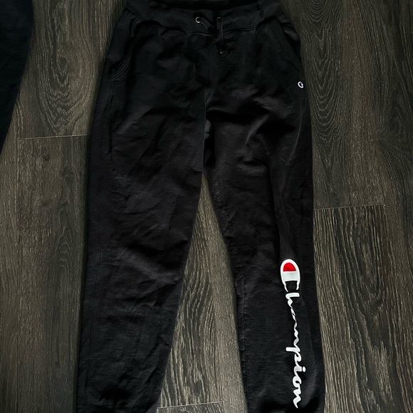 Champion Joggers - Picture 1 of 2